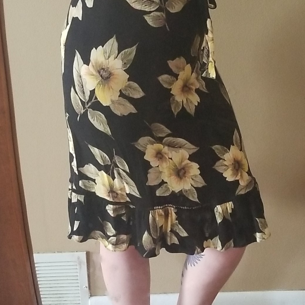 Lauren Conrad Dress - Picture 3 of 7